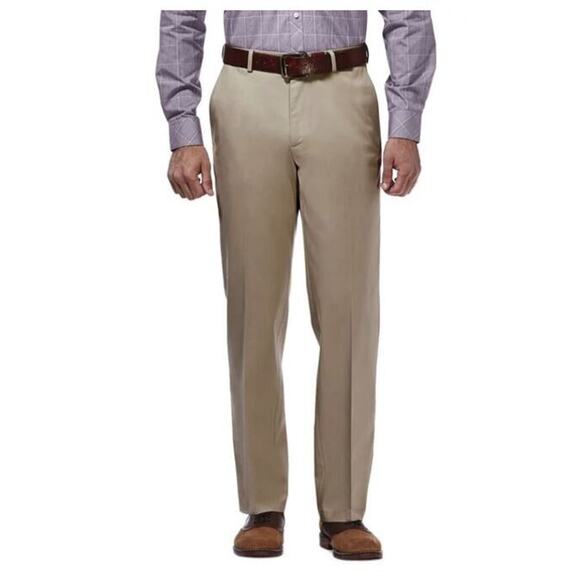 Haggar Men's Flat Front Classic Fit Premium No Iron Khaki in Khaki 40x32 $70 - Picture 1 of 6